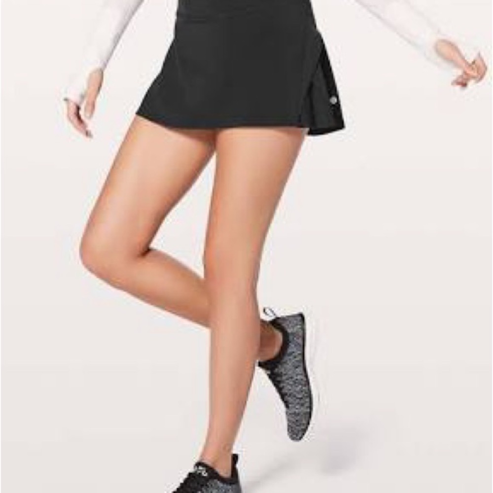 Lululemon Play Off the Pleats Skirt